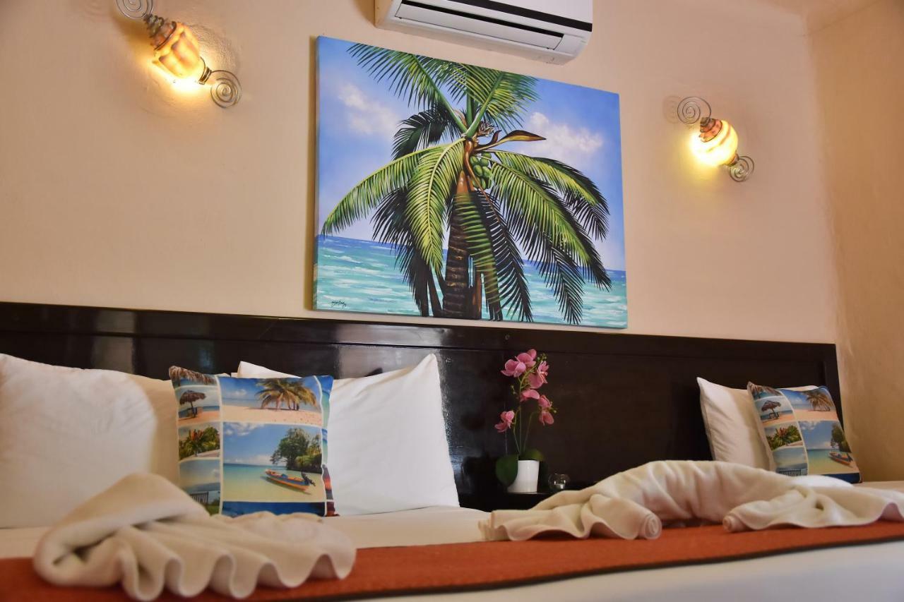 Moon Dreams Yum Balam Hotel Isla Holbox ภายนอก รูปภาพ
